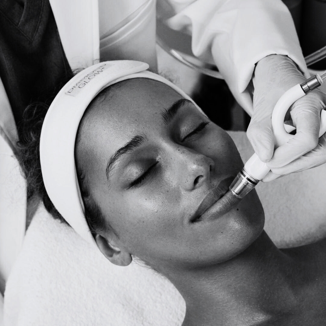 DiamondGlow® + HydraFacial®
